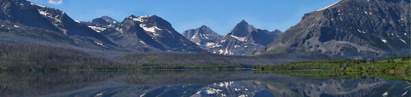 mountains and lake (c) unsplash